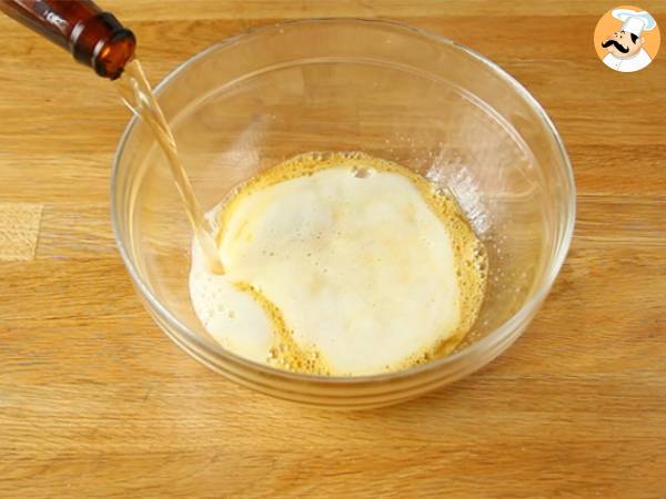 Masa de crepes con cerveza (sin lactosa) - Preparación paso 1