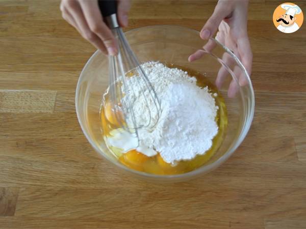 Bizcocho de yogur al microondas en 10 min - Preparación paso 1