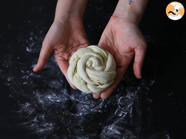 Focaccia trenzada al pesto - Preparación paso 6