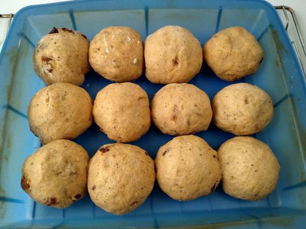 Hot Cross Buns, {bollitos de Pascua} - Preparación paso 5