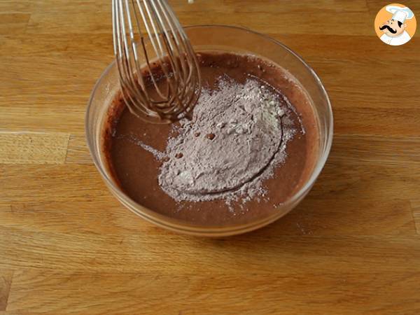 Bizcocho de mayonesa y chocolate - Preparación paso 3