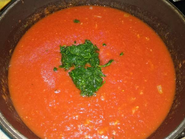 Lasaña de espinacas, con un potente sabor a espinaca - Preparación paso 6