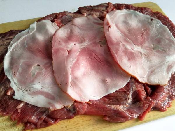 Vacío de ternera relleno, Receta de mi madre {en olla rápida} - Preparación paso 3