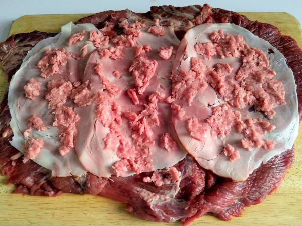 Vacío de ternera relleno, Receta de mi madre {en olla rápida} - Preparación paso 4