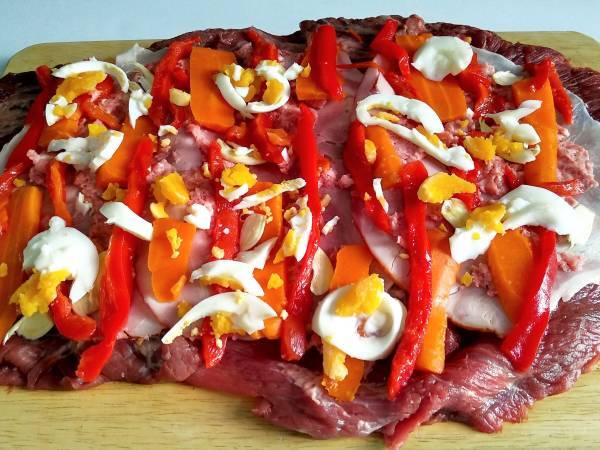 Vacío de ternera relleno, Receta de mi madre {en olla rápida} - Preparación paso 6