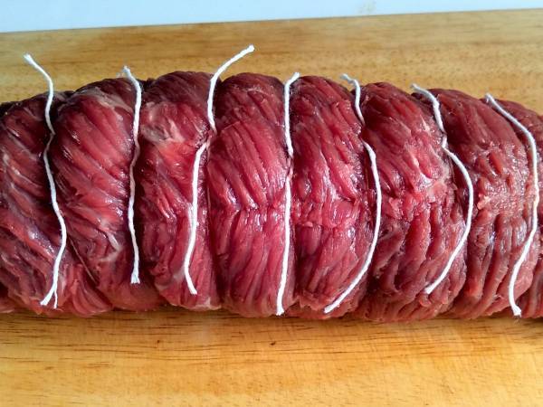 Vacío de ternera relleno, Receta de mi madre {en olla rápida} - Preparación paso 8