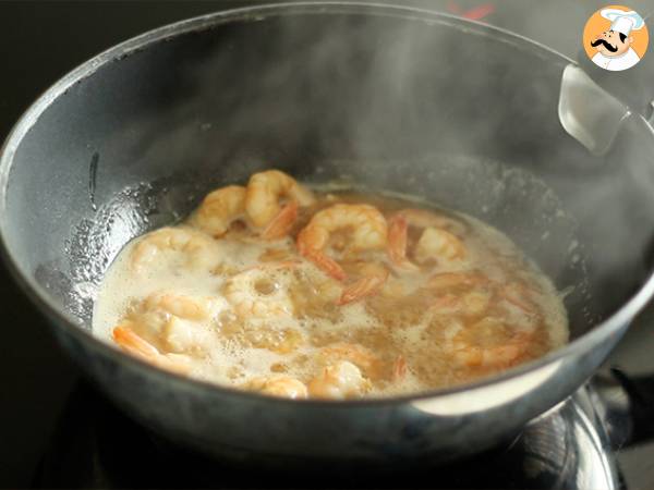Wok de verduras con gambas - Preparación paso 2