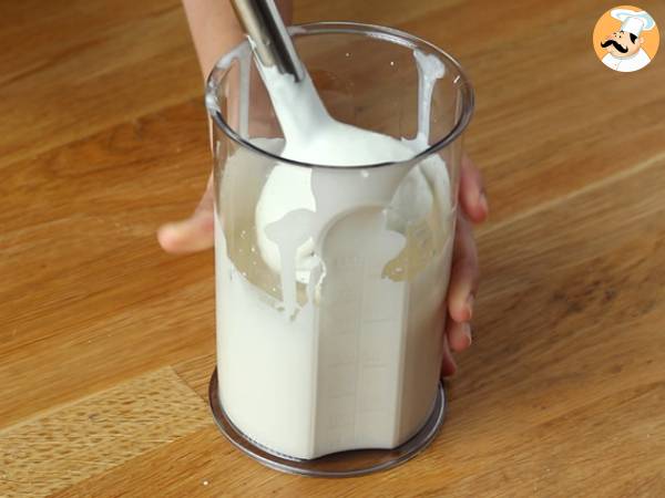 Lactonesa. Mayonesa de leche, sin huevo - Preparación paso 3