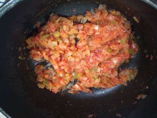 Guiso de garbanzos con salmón - Preparación paso 4