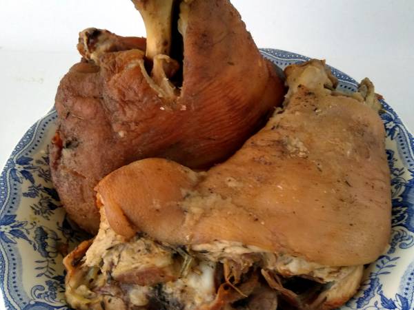 Codillos de cerdo al horno con patatas - Preparación paso 5