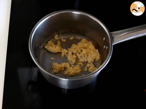 Crepes rellenos de bechamel, queso y jamón - Preparación paso 6