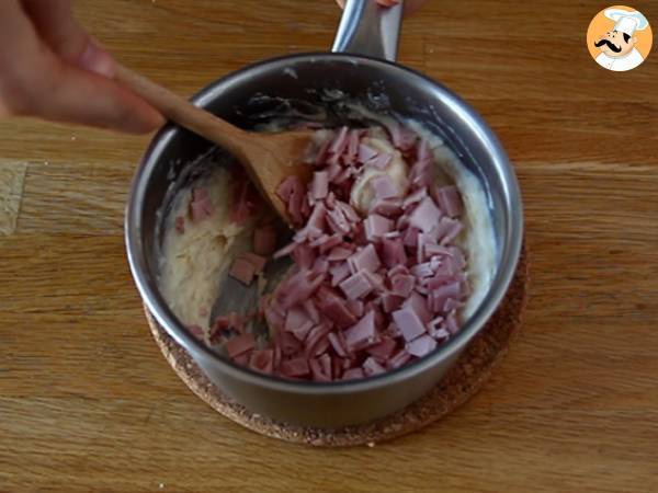 Crepes rellenos de bechamel, queso y jamón - Preparación paso 8