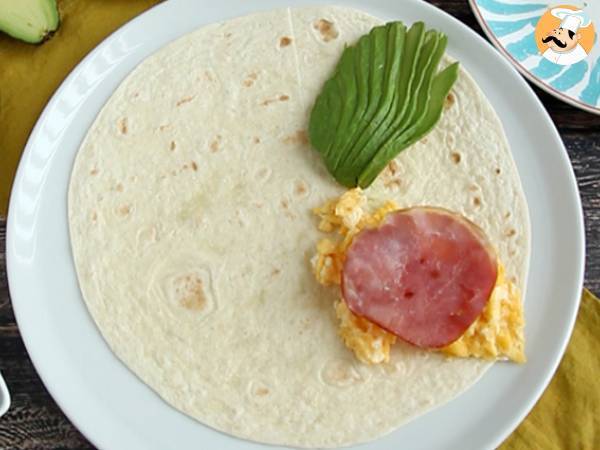 Tortilla wrap estilo brunch - Preparación paso 2
