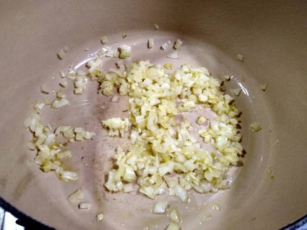 Cuscús con garbanzos, coliflor y guisantes - Preparación paso 3