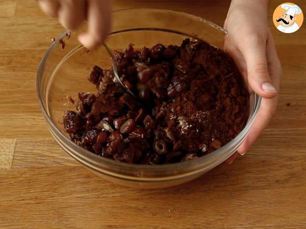 Brawnie: el brownie crudo con dátiles - Preparación paso 3