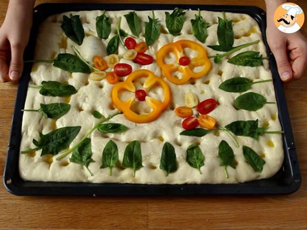 Focaccia floral- focaccia art - Preparación paso 8