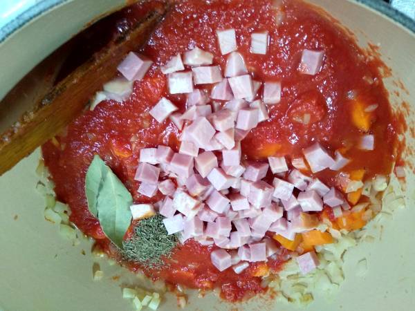 Guiso de lentejas {una receta tradicional española} - Preparación paso 2