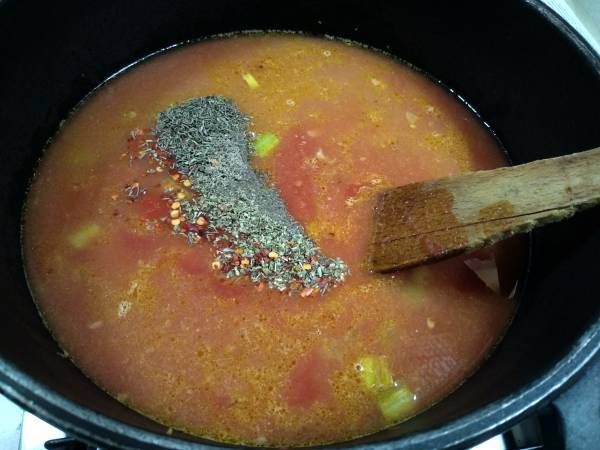 Canelones de carne picada y espinacas - Preparación paso 4