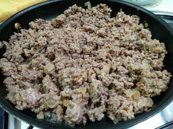 Canelones de carne picada y espinacas - Preparación paso 8