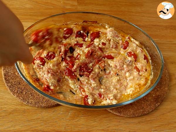 Pasta con feta y tomate cherry - Baked feta pasta - Preparación paso 6