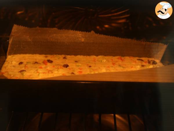 Cake de sémola con calabacín y zanahoria - Preparación paso 5