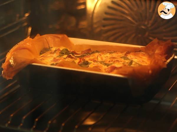 Tarta salada a la italiana con masa filo - Preparación paso 5