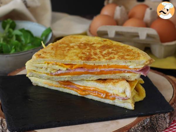 Sándwich de tortilla - Egg sandwich hack – Receta express - Preparación paso 6