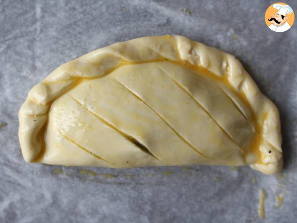 Empanadillas de hojaldre rellenas de champiñones y espinacas - Preparación paso 5