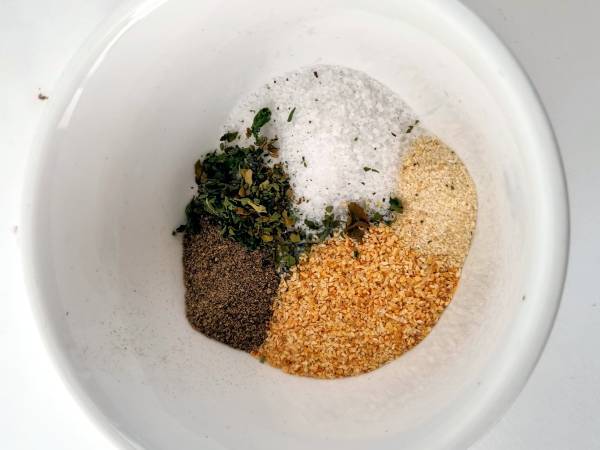 Asado de carne con patatas en olla rápida - Preparación paso 1