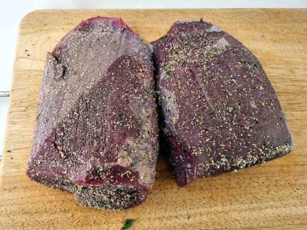 Asado de carne con patatas en olla rápida - Preparación paso 2