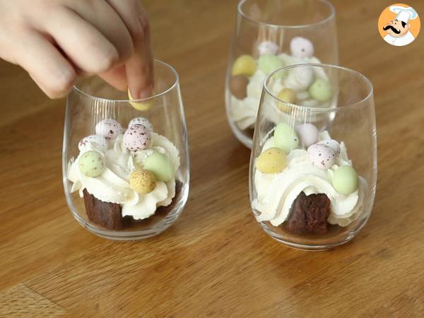 Vasitos de brownie y crema de mascarpone - Preparación paso 5