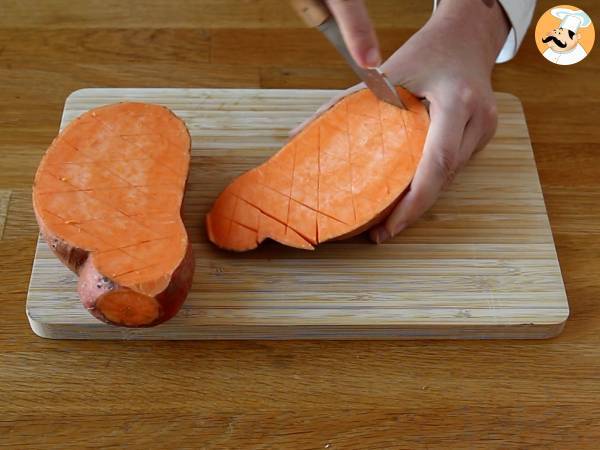 Batatas asadas al horno con salsa de yogur Skyr - Preparación paso 1