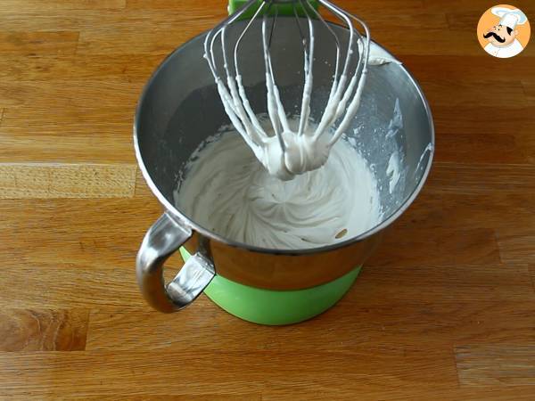 Brazo de gitano de coco y maracuyá - Preparación paso 4