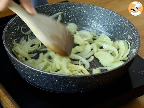 Pesto calabrese con pasta y burrata cremosa - Preparación paso 4