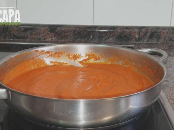 Mejillones en salsa de tomate picante - Preparación paso 5