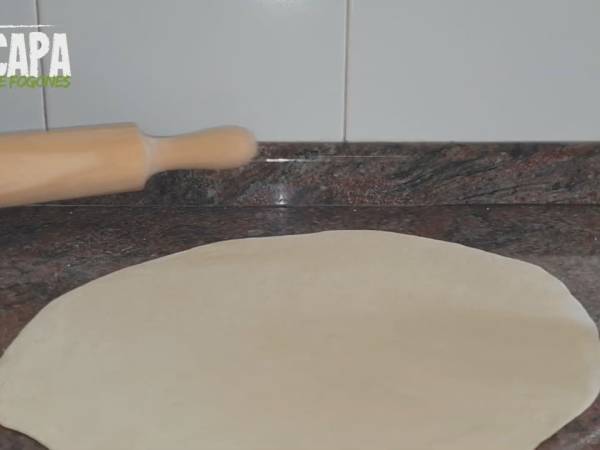 Masa de pizza casera en 10 minutos - Preparación paso 5