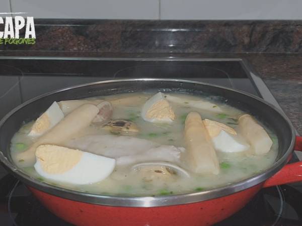 Merluza en salsa verde - Preparación paso 7