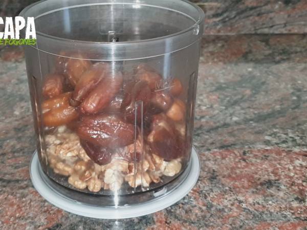 Bolitas de dátiles y nueces - Preparación paso 1