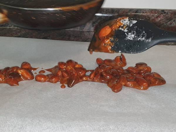 Almendras Garrapiñadas - Preparación paso 4