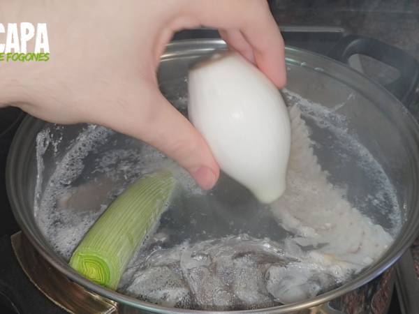 Sopa de pescado - Preparación paso 8