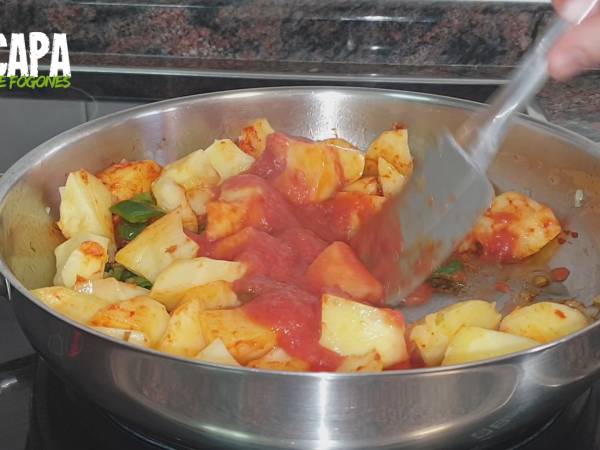 Marmitako de calamares - Preparación paso 5