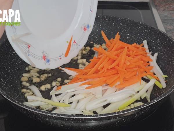 Fideo Chinos Fritos Tres Delicias - Preparación paso 8