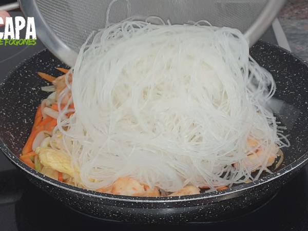 Fideo Chinos Fritos Tres Delicias - Preparación paso 10