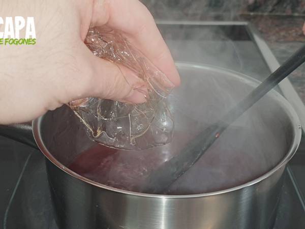 Vasitos de queso crema y mermelada - Preparación paso 7