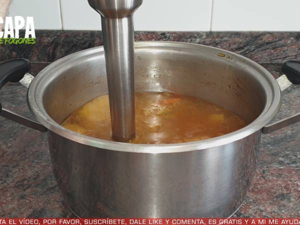 Sopa de pollo - Preparación paso 7