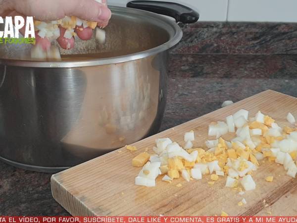 Sopa de pollo - Preparación paso 8