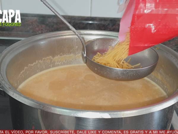 Sopa de pollo - Preparación paso 10
