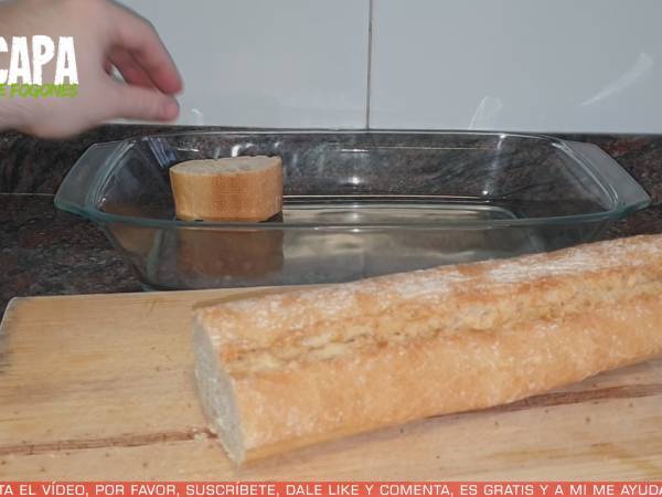 Torrijas de leche condensada al horno - Preparación paso 2