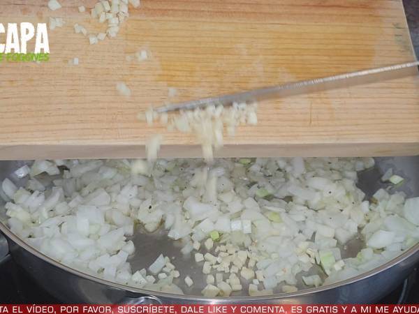 Espaguetis con salsa de naranja - Preparación paso 2