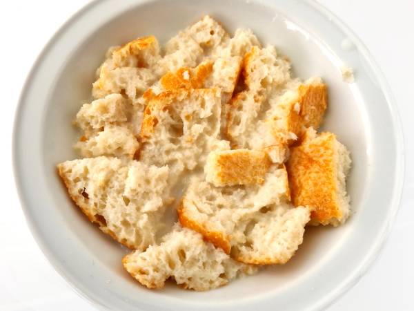 Albóndigas de pollo en salsa de almendras - Preparación paso 1